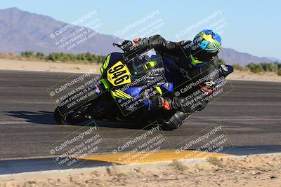 media/Nov-06-2023-Moto Forza (Mon) [[ce023d0744]]/2-Advanced Group/Session 5 (Turn 3 Inside)/